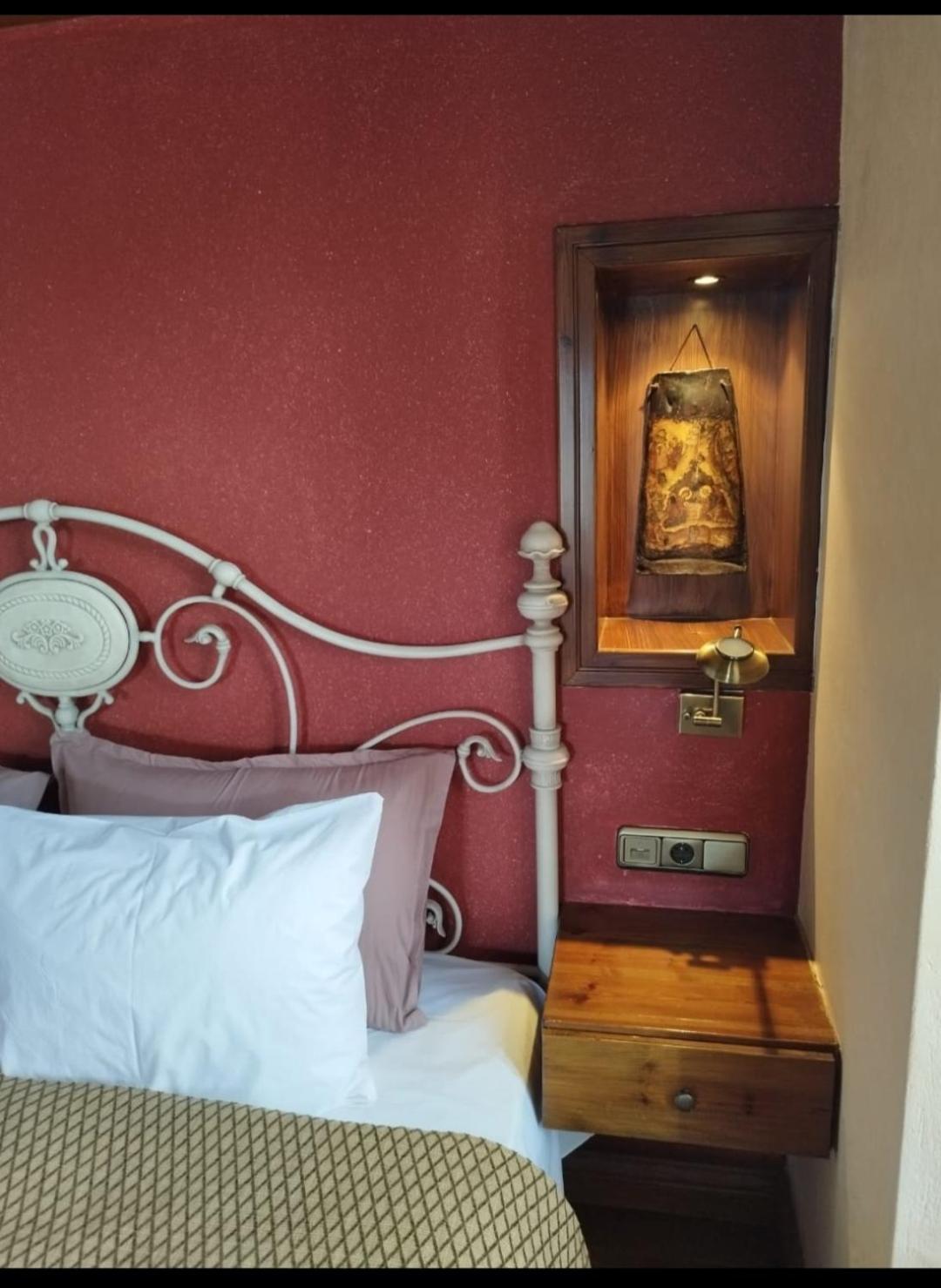 Lousiou Nymphes Escape Suites 蒂米萨那 外观 照片